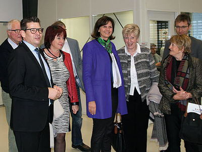 Bavarian Minister of State Ilse Aigner visits ept GmbH